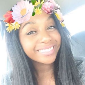 Meet your Posher, Kay